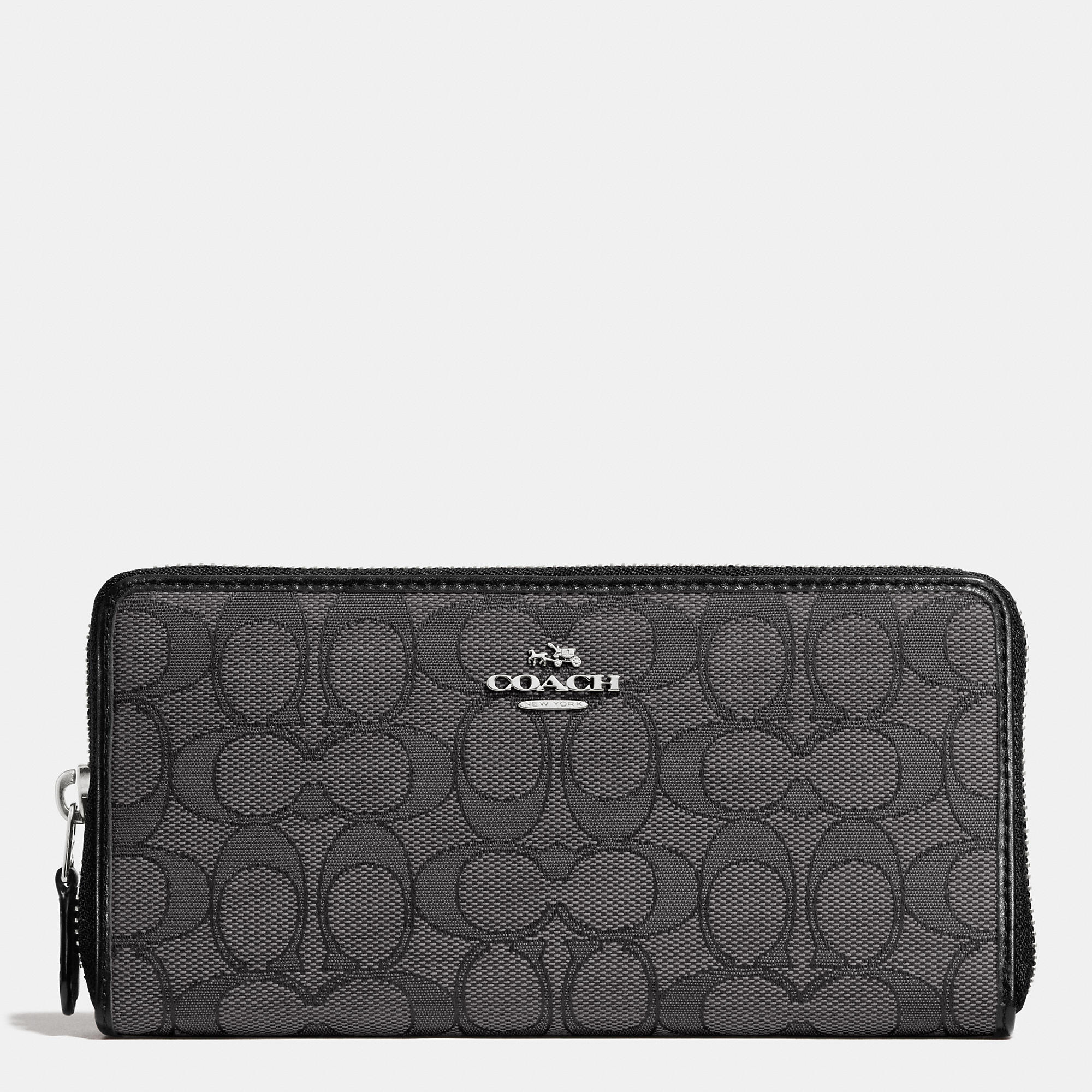 Leisure Fashion Coach Accordion Zip Wallet In Signature Canvas  Leisure Fashion Coach Accordion Zip Wallet In Signature Canvas
